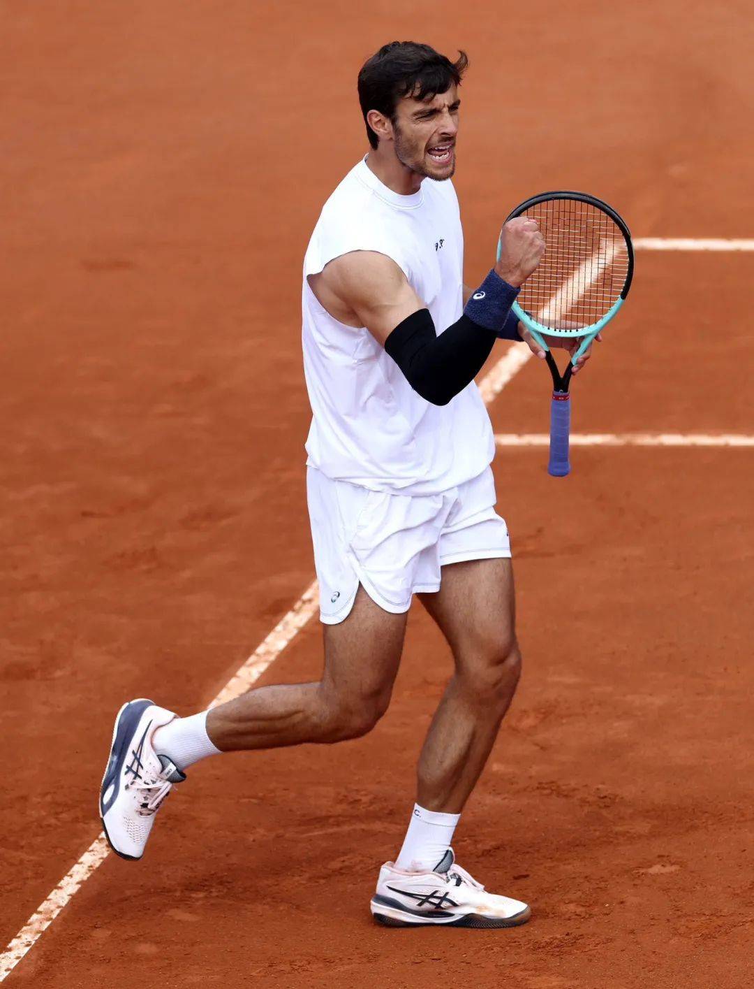 考虑到西部 考虑到西部