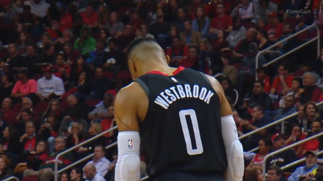 率依然向上 率依然向上