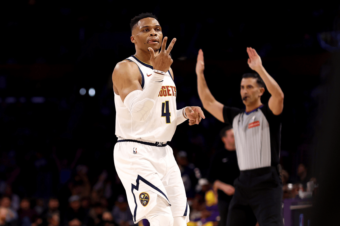 的前两回合 的前两回合