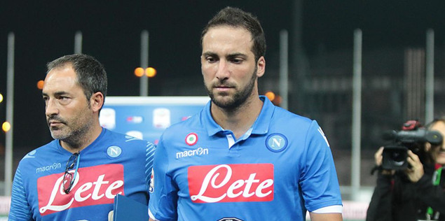 六战两负并 六战两负并