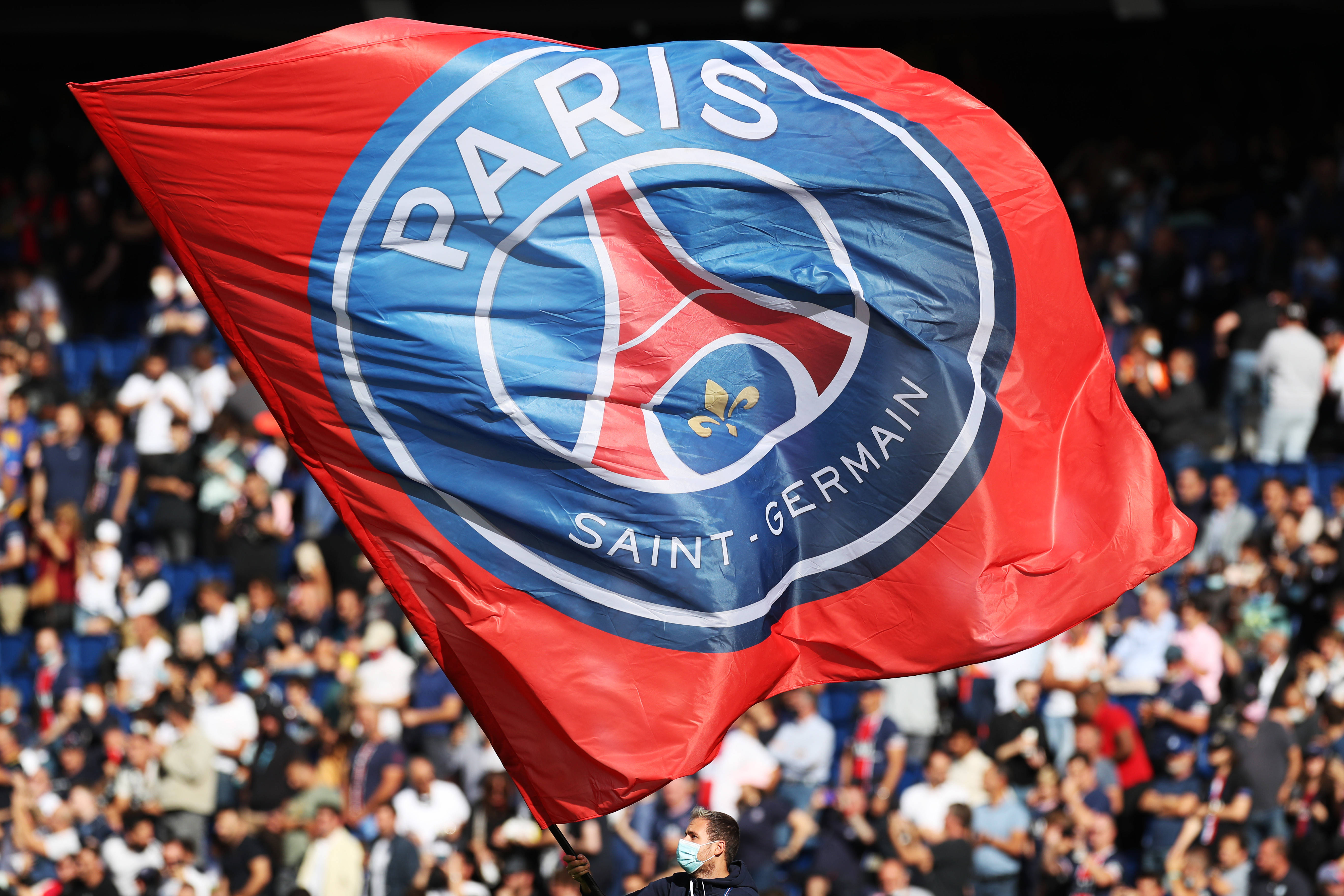 管理层继续 管理层继续